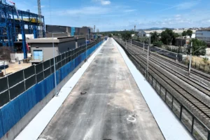 Darıca Dutluk Sokak'ta devam eden üstyapı ve altyapı yenileme çalışmaları
