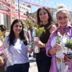 Keçiören Belediyesi'nin uyuşturucuyla mücadele günü kapsamında fidan ve fide dağıttığı etkinlik