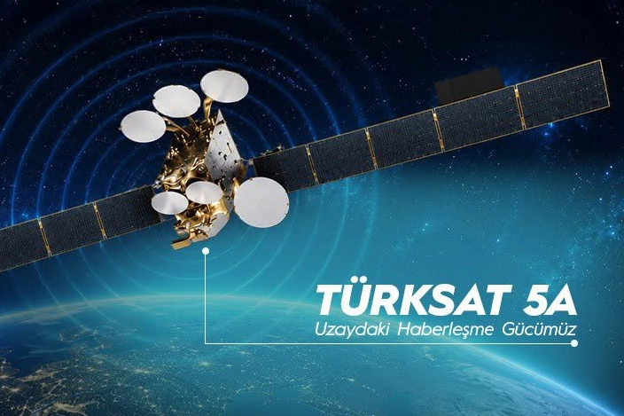 Ulaştırma ve Altyapı Bakanı Abdulkadir Uraloğlu, TÜRKSAT 5A uydusunun uzaydaki 5. yılını kutluyor.
