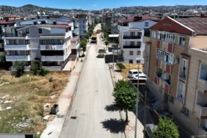 Kocaeli Darıca Sırasöğütler Mahallesi'nde yenilenen yollar