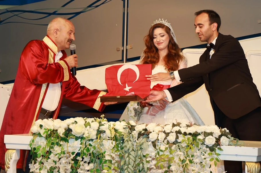 Sultan II. Abdülhamid Han'ın torununun nikah töreninden bir kesit