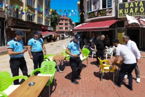 Osmangazi zabıta ekipleri tarafından yapılan kaldırım işgali denetimi