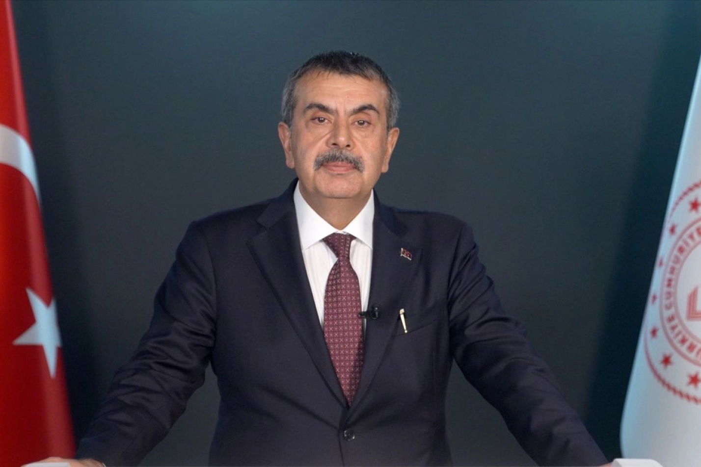 Milli Eğitim Bakanı Yusuf Tekin öğretmenlere sesleniyor