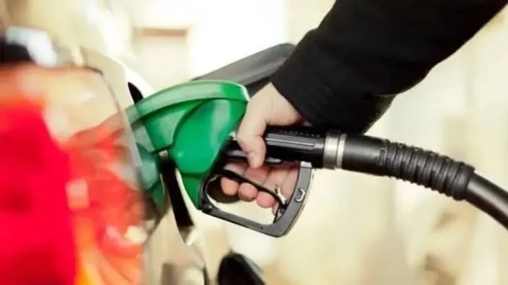 Motorin fiyatlarındaki artış beklentisini gösteren grafik