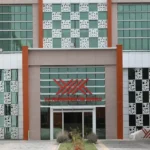 YÖK logosu ve depremden etkilenen üniversite öğrencilerine destek