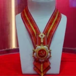 1 Temmuz Madalyası ile onurlandırılan Çin Komünist Partisi üyeleri