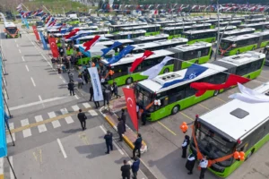Kocaeli'de doğalgazlı otobüs filosu ile çevre dostu ulaşım hizmeti
