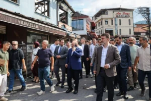 Bursa Kayhan Çarşısı'nda yangın sonrası yaraların sarılması ve esnafa destek ziyaretleri