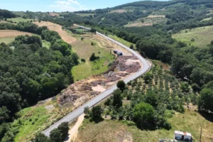 İzmit Akmeşe'de ağır tonajlı araç trafiği için yeni alternatif yol çalışması