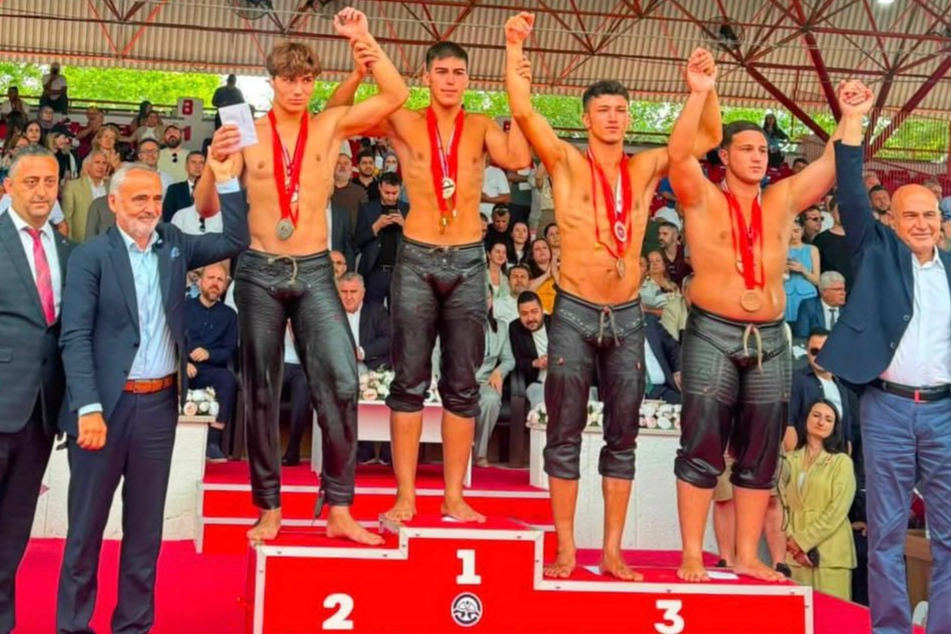 Keçiörenli sporcuların Avrupa ve Kırkpınar'daki başarılarını temsil eden görseller