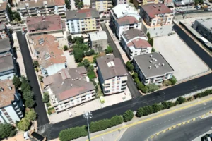 Kocaeli Körfez'de Büyükşehir Belediyesi'nin 58 sokağı kapsayan modernizasyon çalışmaları