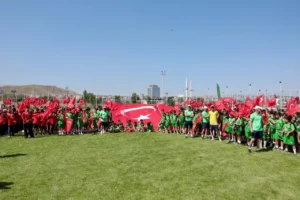 Kayseri Şeker 14. Yaz Okulu açılış töreni ve öğrencilerin spor faaliyetleri