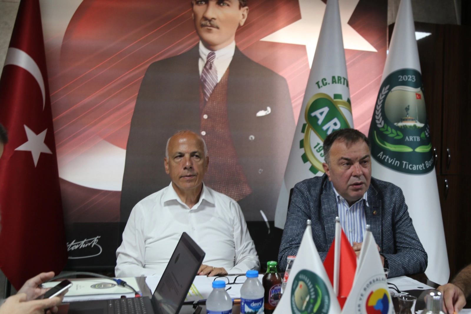 Artvin'de üretilen kestane balının yeni belirlenen yüksek kilogram fiyatı