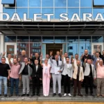 MHP Keşan İlçe Başkanı Ahmet Kurnaz ve yeni yönetim kurulu mazbatalarını alırken