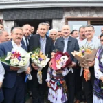 Trabzon Büyükşehir Belediye Başkanı Ahmet Metin Genç, Karadağ Yaylası'nda vatandaşlarla buluştu.