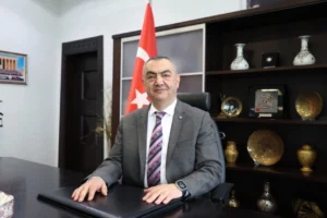 KAYSO Başkanı Mehmet Büyüksimitci, 15 Temmuz Demokrasi ve Milli Birlik Günü mesajı yayımladı.
