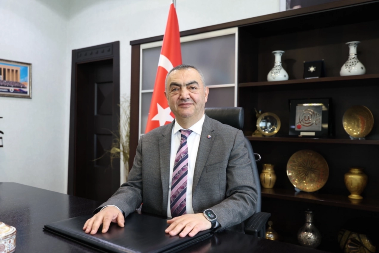 KAYSO Başkanı Mehmet Büyüksimitci, 15 Temmuz Demokrasi ve Milli Birlik Günü mesajı yayımladı.