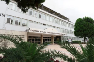 Dokuz Eylül Üniversitesi Tanıtım ve Tercih Günleri etkinliği