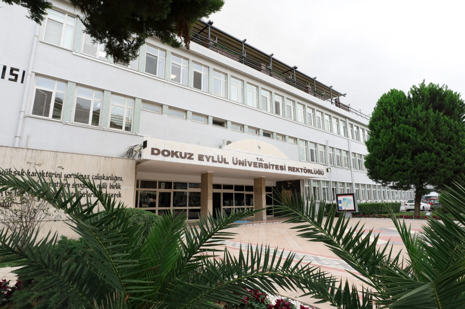 Dokuz Eylül Üniversitesi Tanıtım ve Tercih Günleri etkinliği