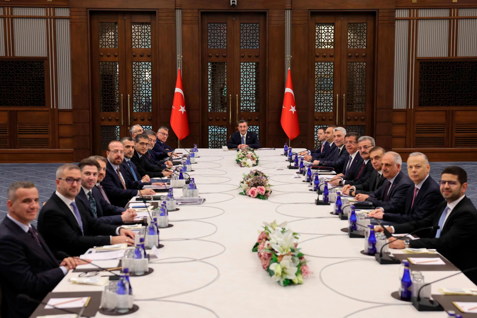 Ekonomi Koordinasyon Kurulu'ndan reel sektöre 1 trilyon TL'lik destek paketi açıklaması