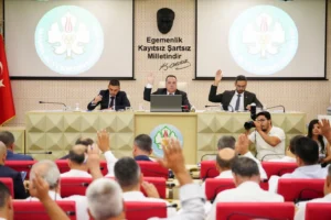 Manisa Büyükşehir Belediyesi'nin köprülü kavşak, ulaşım ve tarımsal destek projeleri