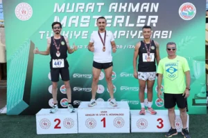 Keşanlı atlet Alper Elmas Masterlar Türkiye Şampiyonası'nda 2 altın 2 gümüş madalya kazandı