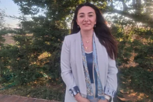 MHP İpsala İlçe Başkanı Aybike Şimşek, İpsala'ya hizmet etme hedefini dile getirdi.