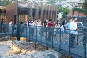 Osmangazi'de gençlerin tarihi ve sanatı bir araya getiren doku avı etkinliği.