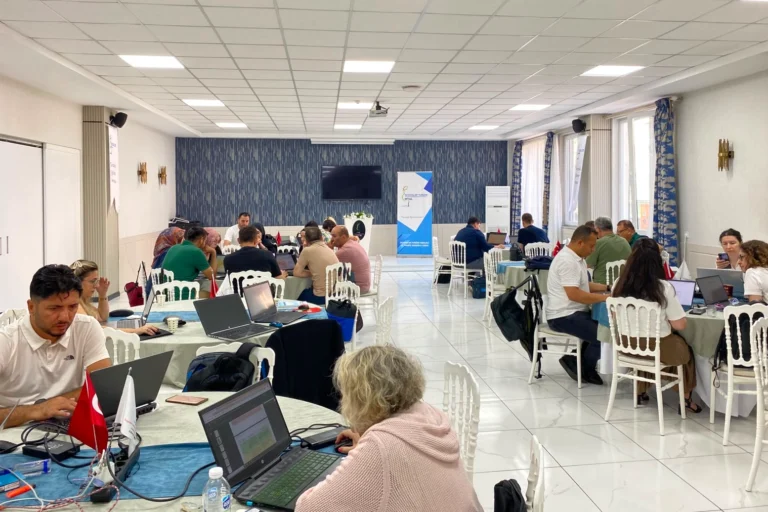 Sakarya'da düzenlenen Türkiye Yüzyılı Maarif Modeli Bağlam Temelli Soru Yazım Çalıştayı