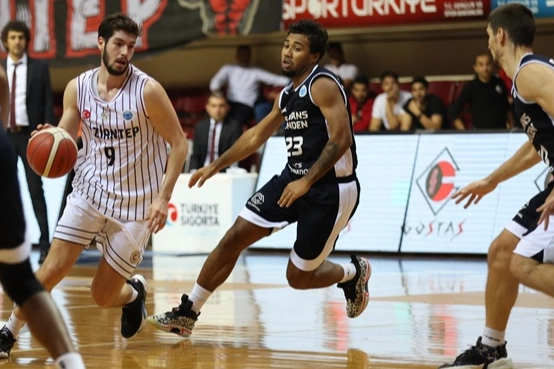 TOFAŞ Basketbol Takımı'nın yeni transferi Leon Harun Apaydın