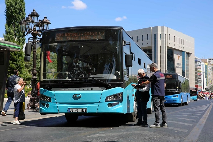Ankara'da EGO otobüslerinde klima ve hizmet denetimi yapılıyor