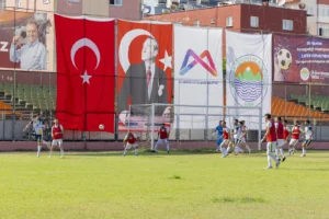 Mersin 30 Ağustos Zafer Kupası futbol turnuvası açılış maçı