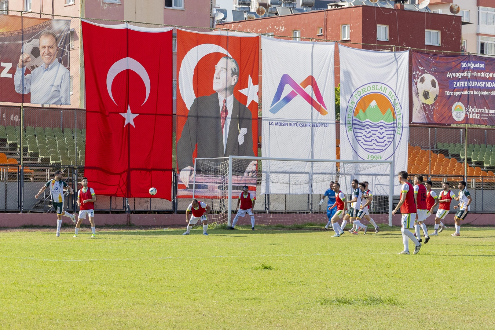 Mersin 30 Ağustos Zafer Kupası futbol turnuvası açılış maçı